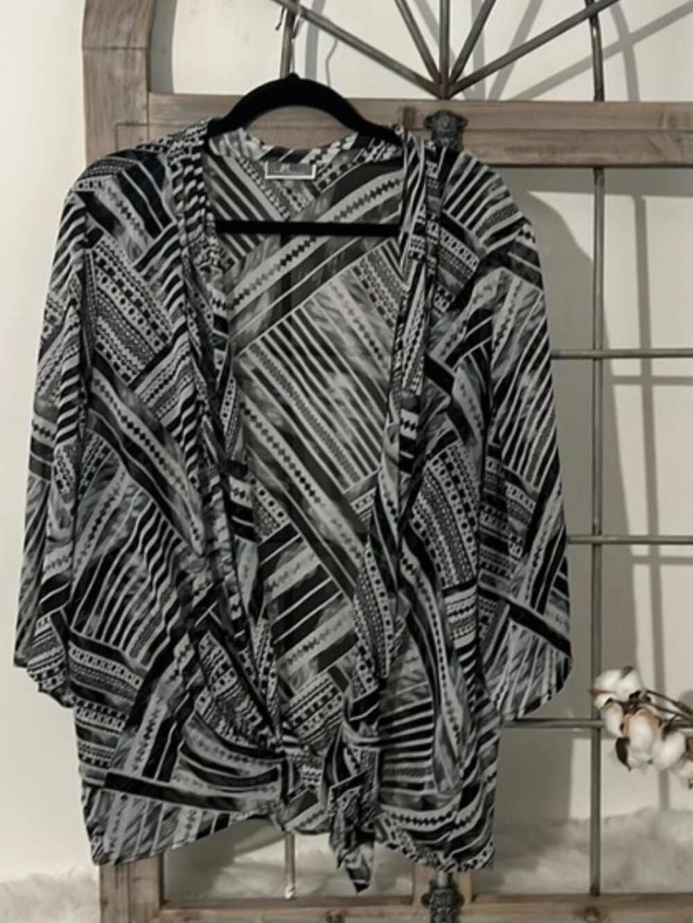 Women's Tie-Front Kimono